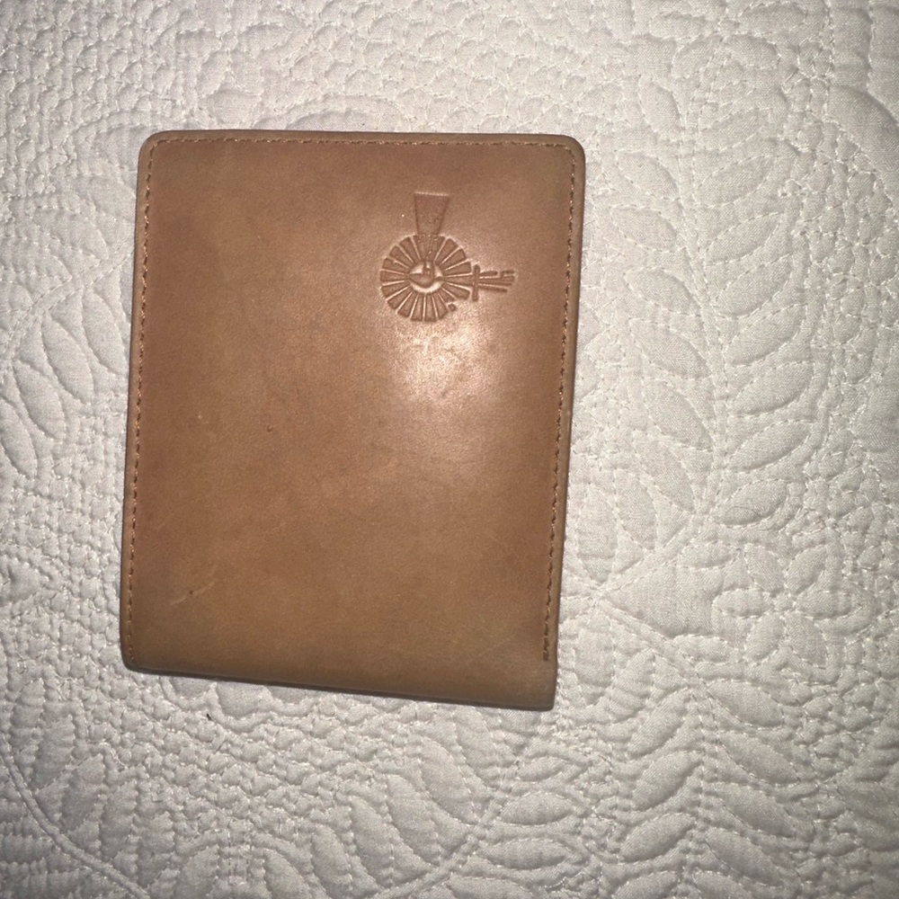 Old South Leather Bi-Fold Wallet
